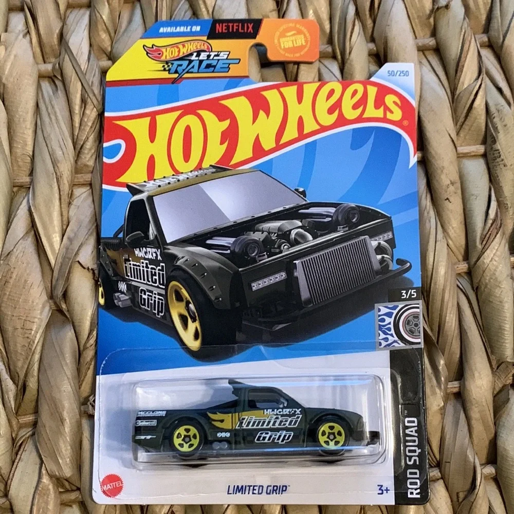 Hot Wheels limited Grip Pickup Truck Hotwheels Netflix Lets Race